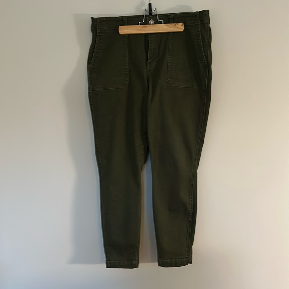 Studio Blue Stitch Fix Olive Green Straight Leg Pant Size 32